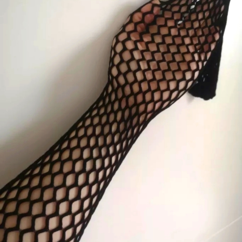 💋Satin Bow Fishnet Thigh High Stockings💋 - Picture 9 of 15